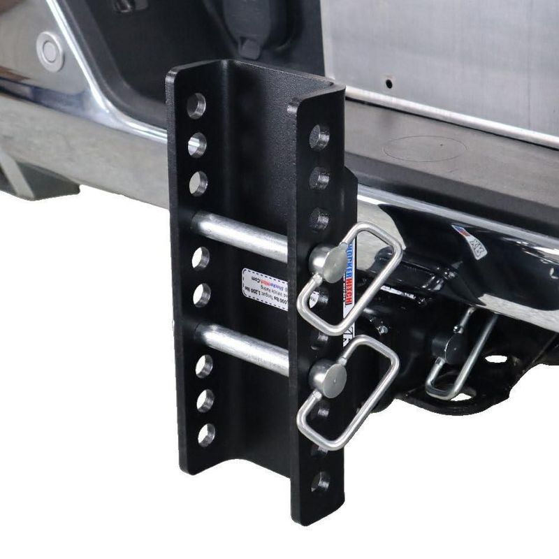 Enganche Shocker XR 2‑1/2" con elevación de 3" y descenso de 9"
