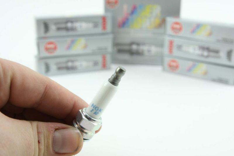Bujía NGK ILZKR7A 1961 – Pack de 6