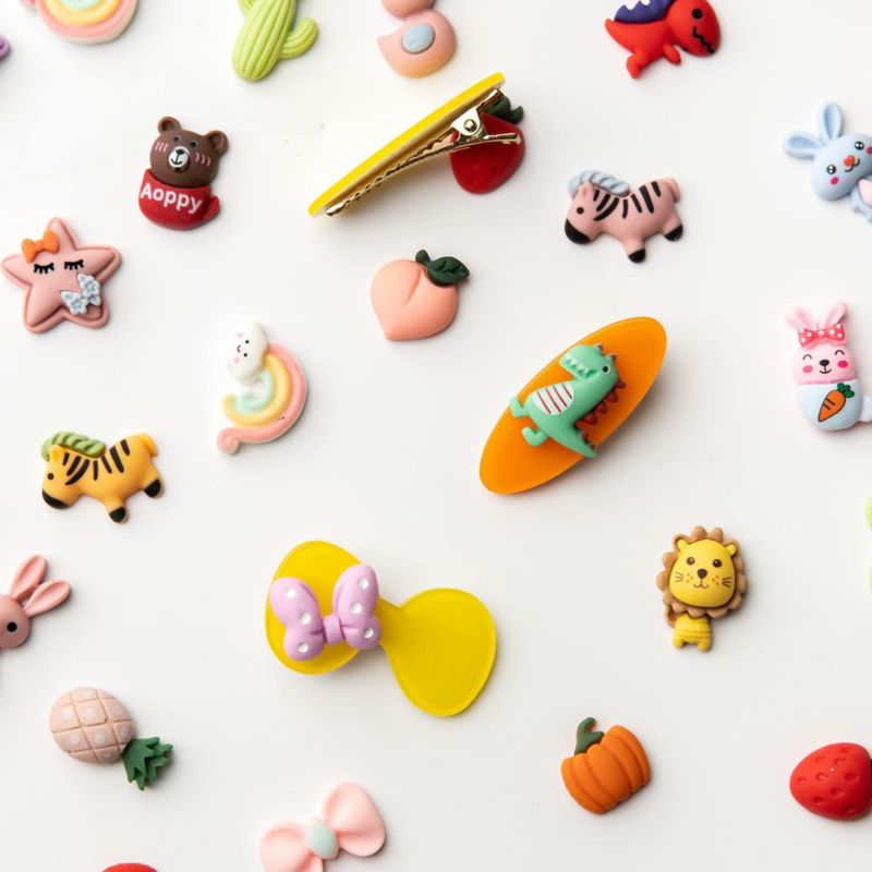 Encantos de Slime LEEXINLUU 100 piezas de animales y frutas en resina