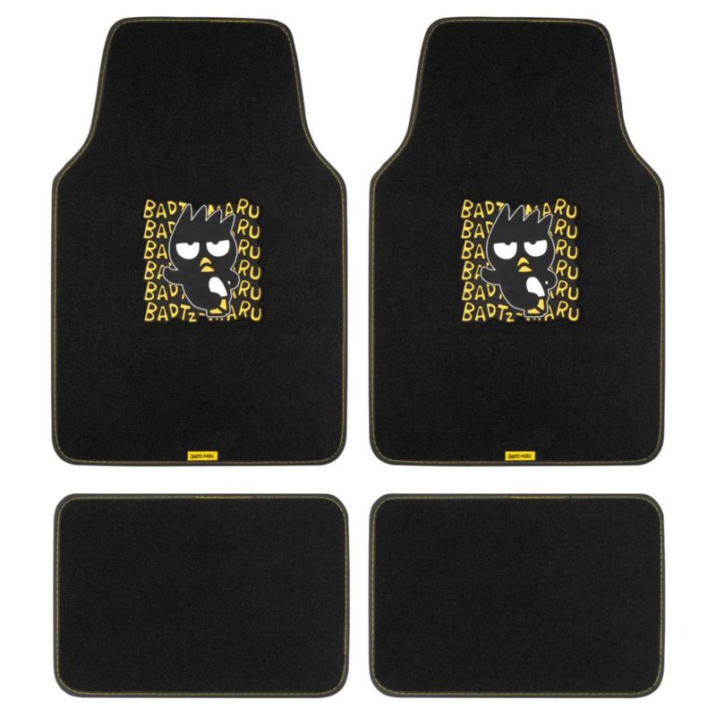 Set completo de fundas y alfombras para coche Carbella Badtz-Maru