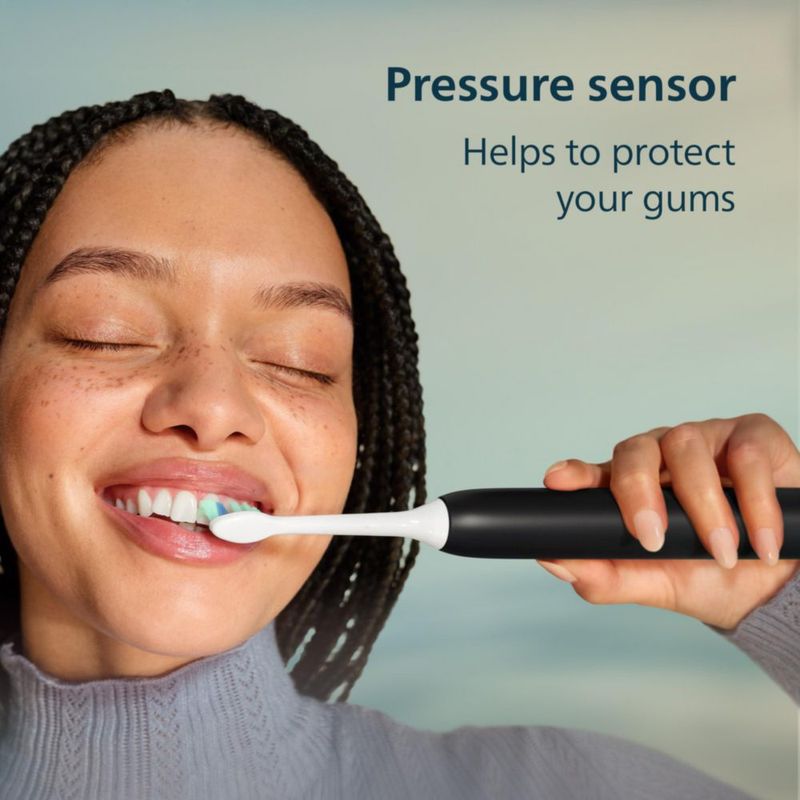 Cepillo de dientes eléctrico recargable Philips Sonicare 4100 negro