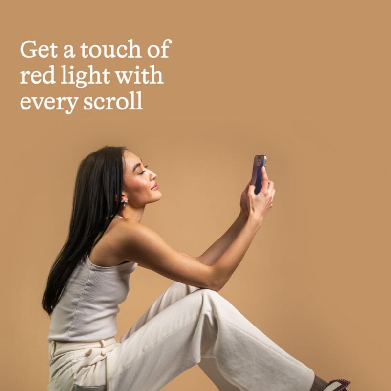 Protector de pantalla BodyGuardz para iPhone 18 Pro Max con luz roja