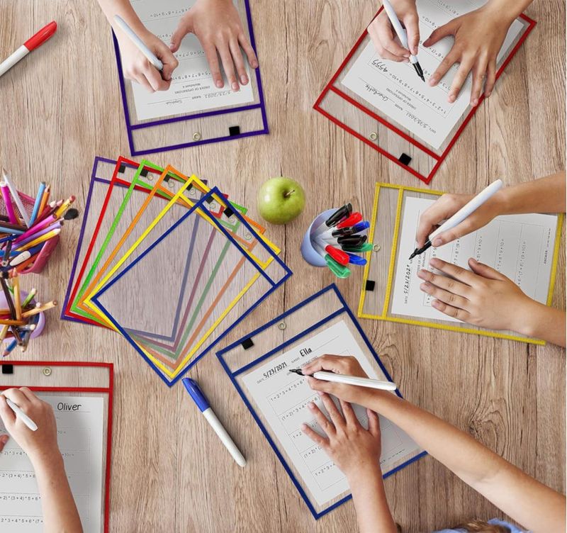 Paquete de 50 bolsillos de borrado en seco Scribbledo colores surtidos