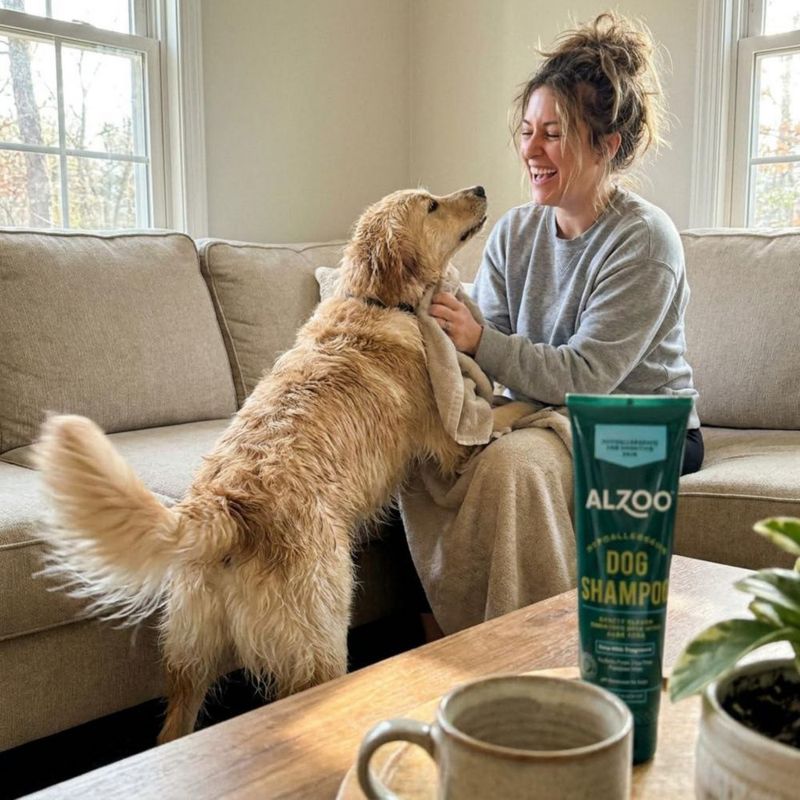 Champú para perros ALZOO 237 ml Hipoalergénico Aloe Vera