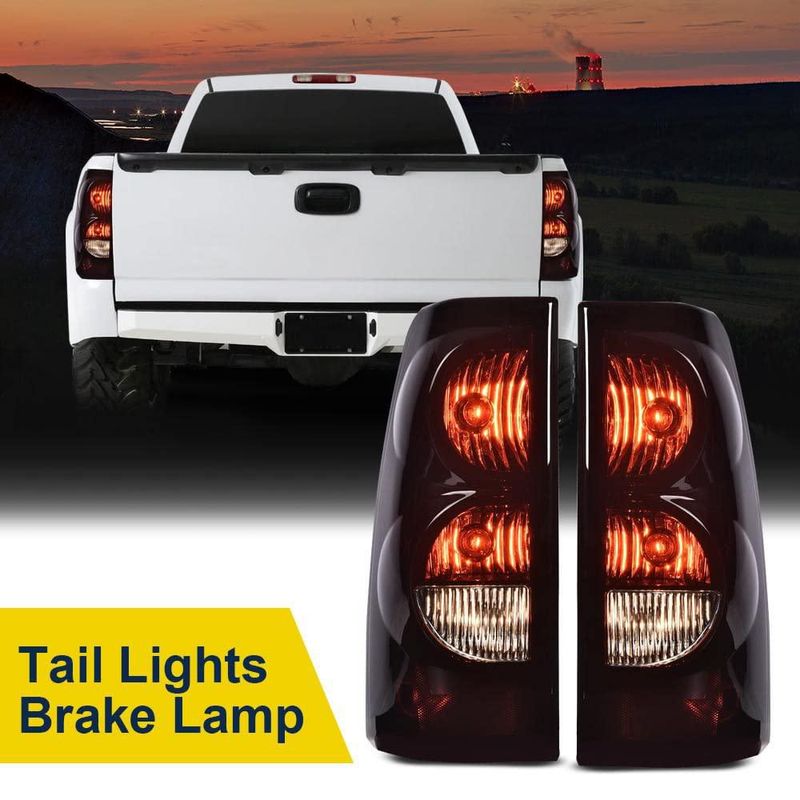 Luces Traseras PIT66 para Chevy Silverado 2003‑2006 (Smoke)