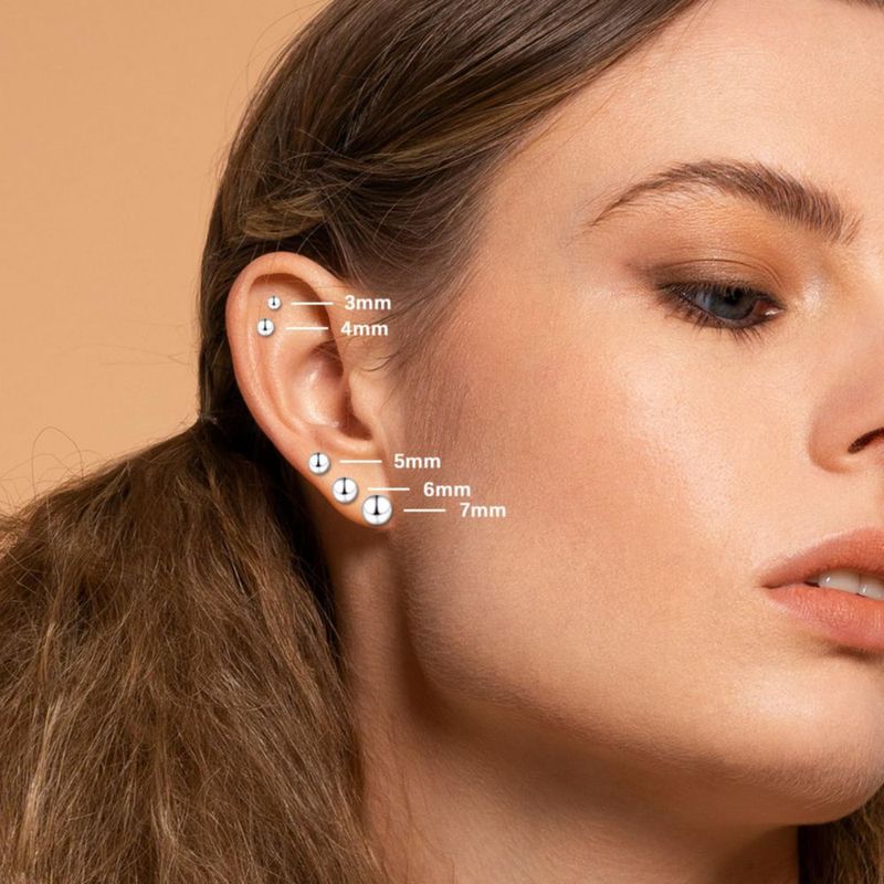 Arete CUTEFEEL de bola 8 mm con chapado en oro blanco de 18K