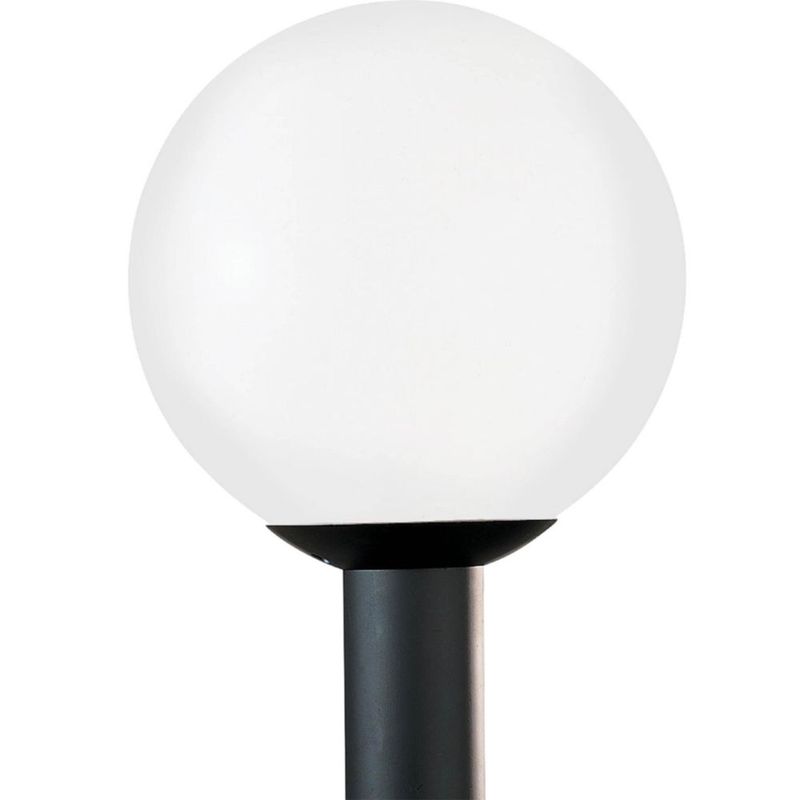 Farol de Poste Generation Lighting de Plástico Blanco – 1 Lámpara