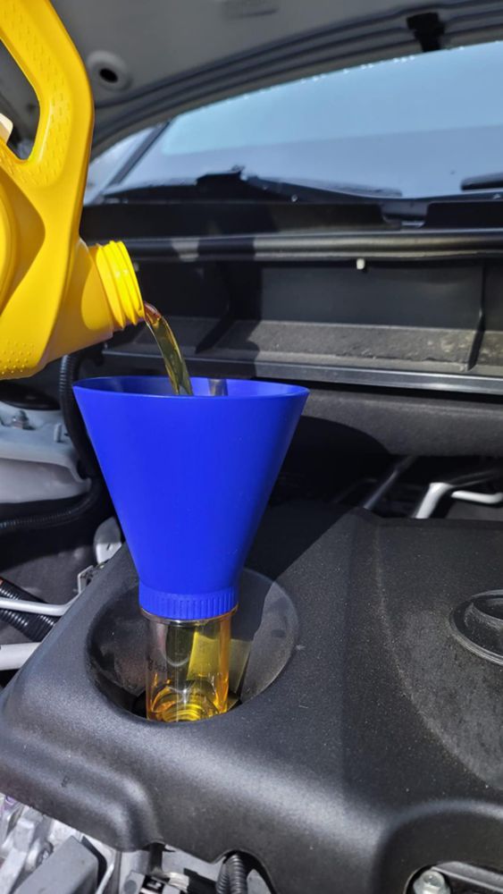 Embudo de Aceite APSG con Bloqueo Antiderrames para Toyota y Lexus