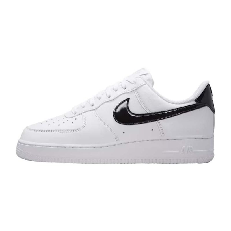 Tenis Nike para Mujer Air Force 1 07 SE Street 2 White Black