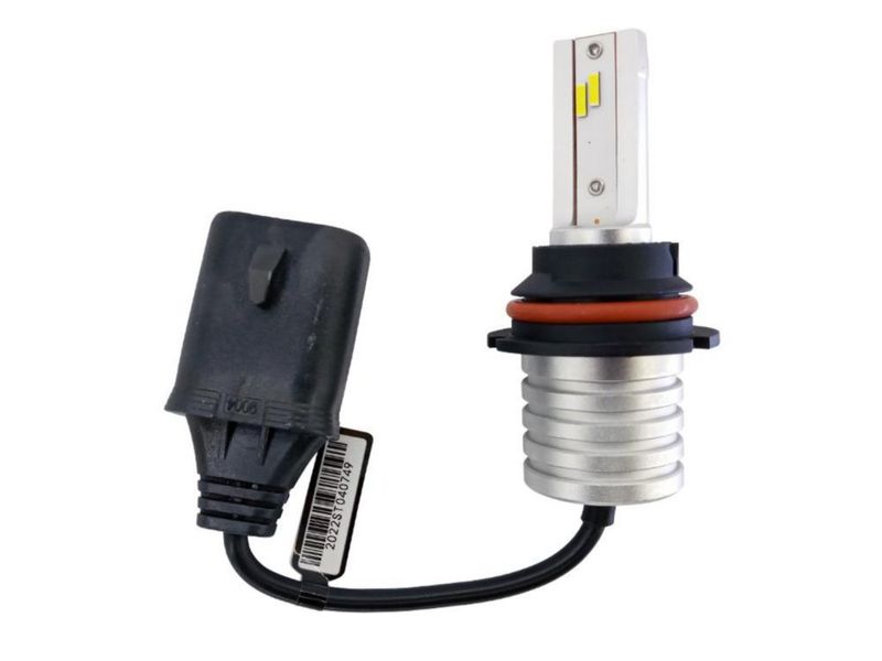 Kit 2 Focos LED para Auto Base 9004 Chip CSP 5530 8000 Lúmenes con Cable