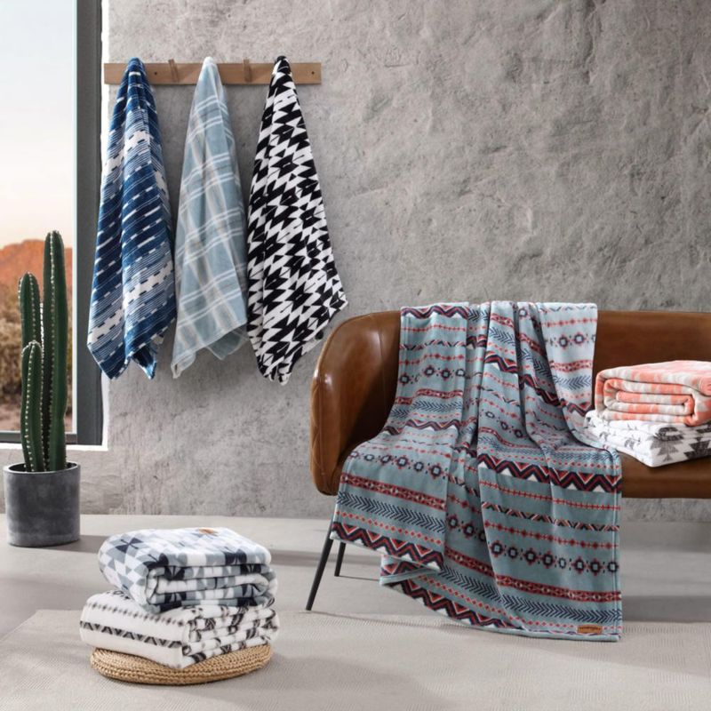 Manta de Peluche Suave Wrangler 127 × 178 cm