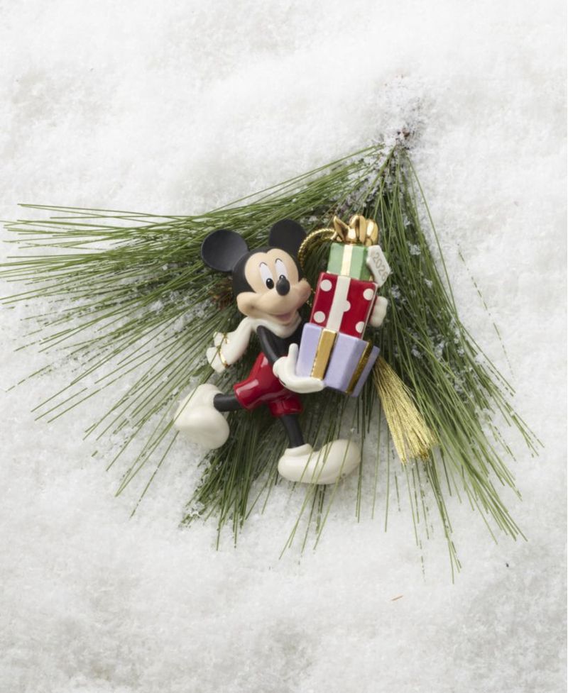 Adorno Lenox Mickey Mouse 2026 de porcelana