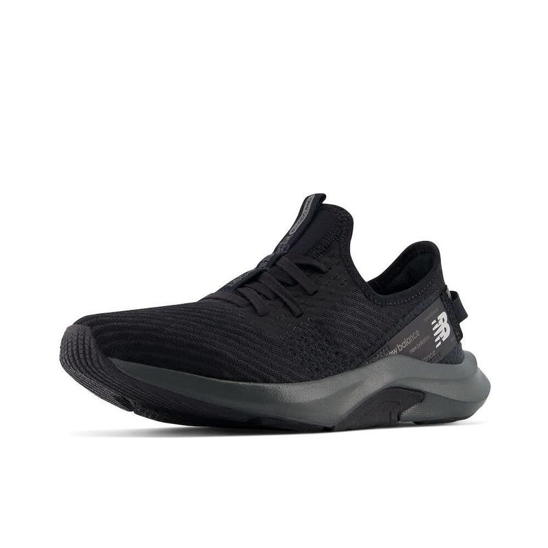 Zapatilla de entrenamiento New Balance Nergize V2 7M negra