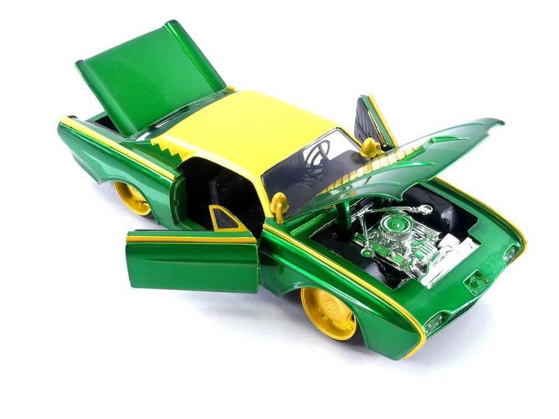 Coche fundido a presión Jada Toys Marvel 1963 Ford Thunderbird 1:24