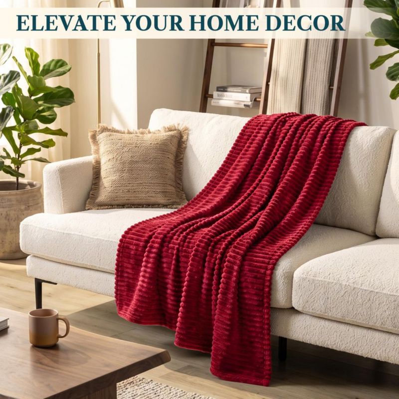 Manta PAVILIA de Forro Polar 152x127 cm Color Vino Suave y Ligera
