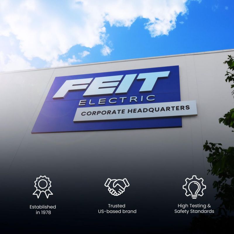 Luz solar de seguridad para exteriores Feit Electric de doble cabezal 1200 lúmenes
