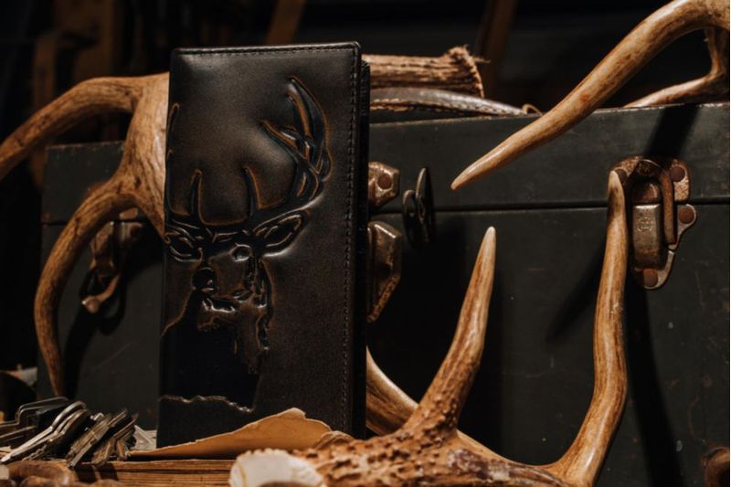 Billetera House of Jack Co. 18 cm Bifold de Ciervo Negra
