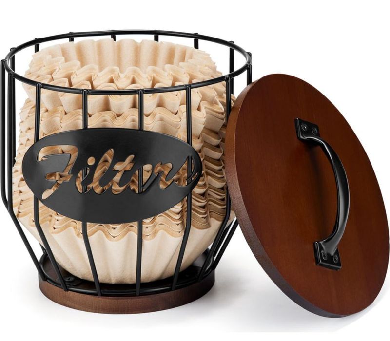 Soporte de filtro de café Yangbaga para 8-12 tazas con tapa de madera negro