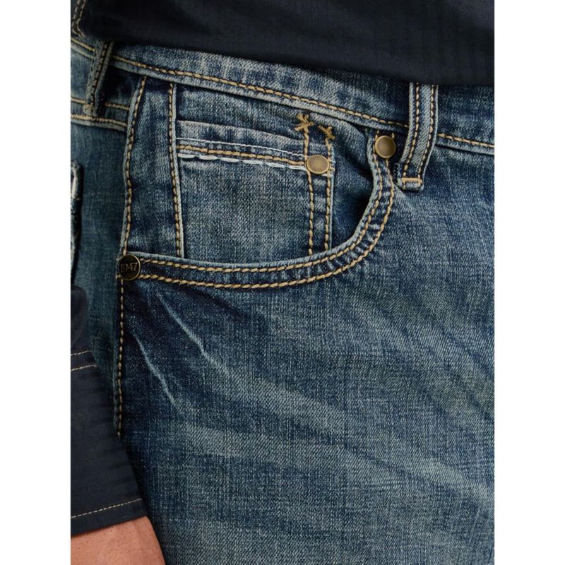 Vaqueros Wrangler Retro Slim 31W x 30L Corte Boot