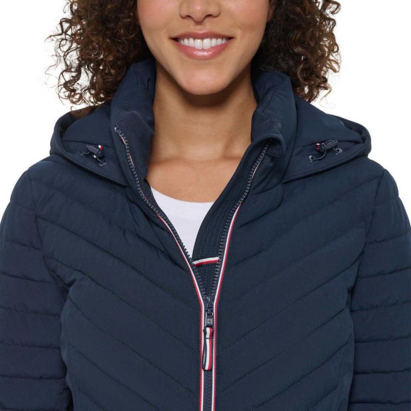 Abrigo Tommy Hilfiger ligero con capucha azul marino talla L