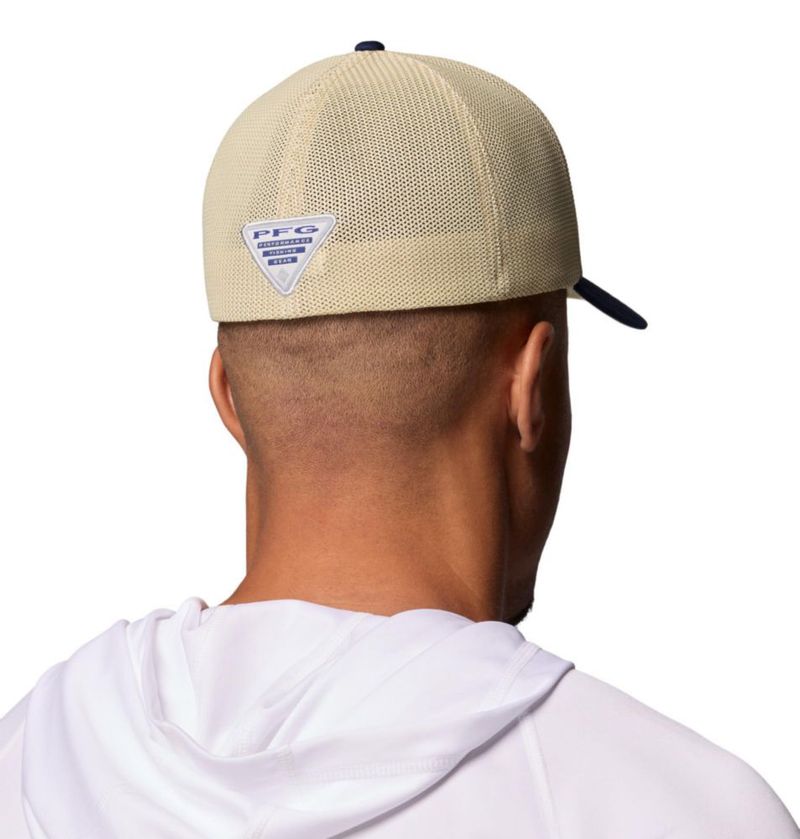 Gorra Columbia PFG con bandera de pez y malla