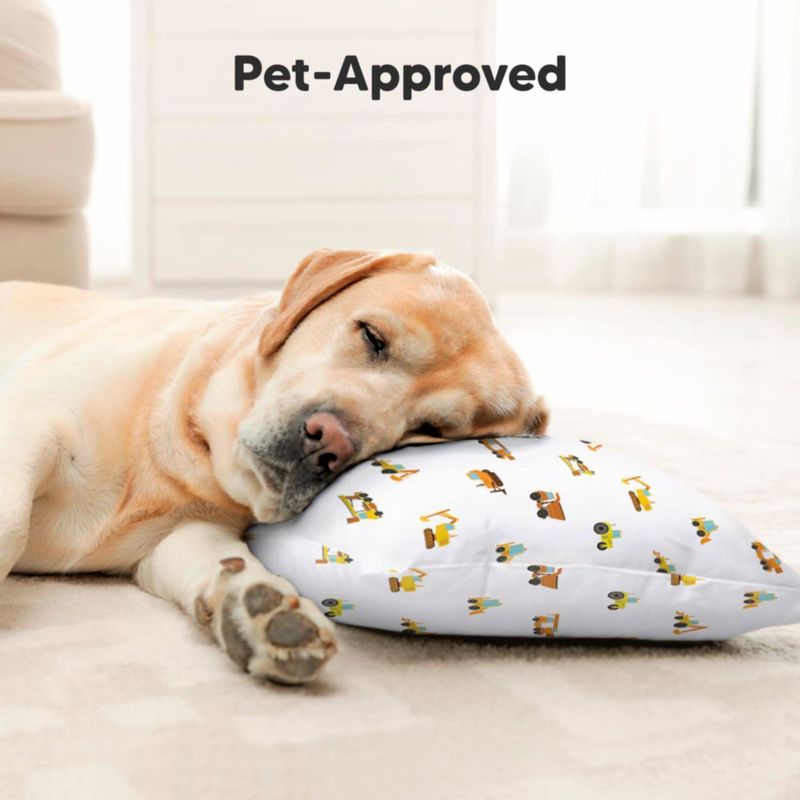 Almohada KeaBabies 30 × 46 cm con diseño de construcción y funda