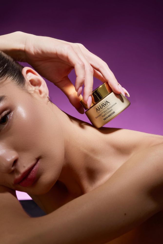 Crema Hidratante Nocturna AHAVA 50 ml