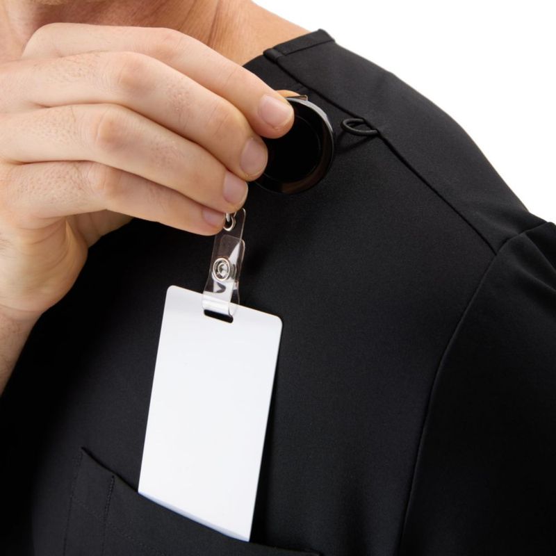 Conjunto de Uniforme Médico Hanes para Hombre con Bolsillos y Tejido de Absorción de Humedad