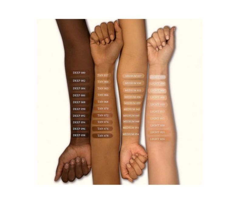 Base de maquillaje Kat Von D Good Apple de cobertura total Tan 066