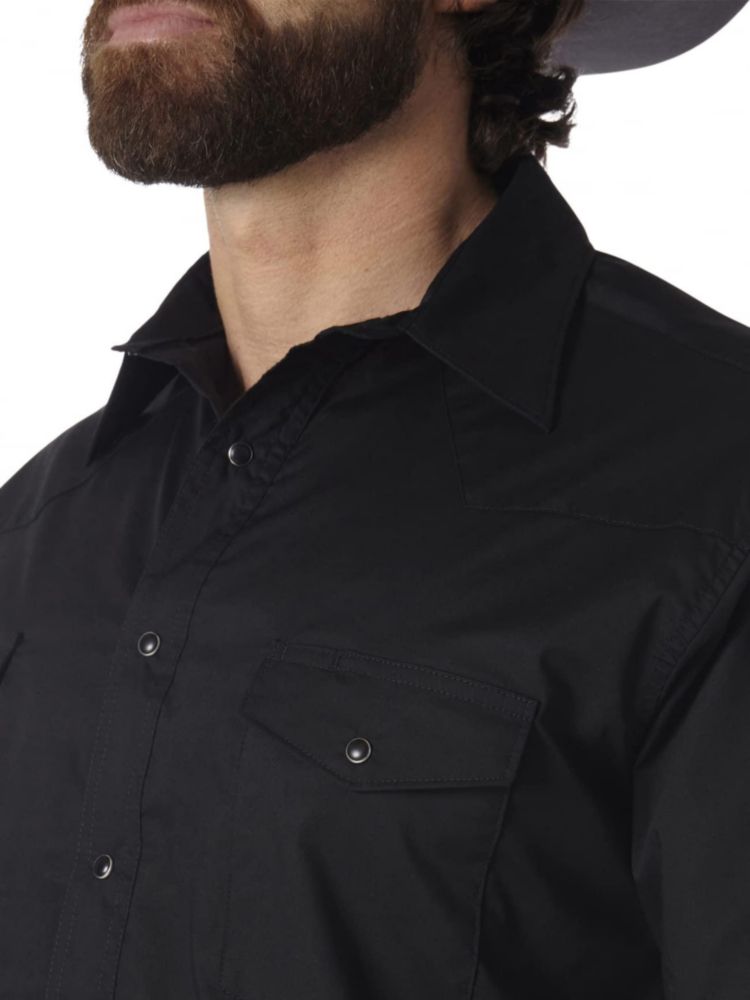 Camisa Wrangler para Hombre Estilo Vaquero Deportivo Básica de Dos Bolsillos Manga Larga y Broches Negra Talla Grande Alta