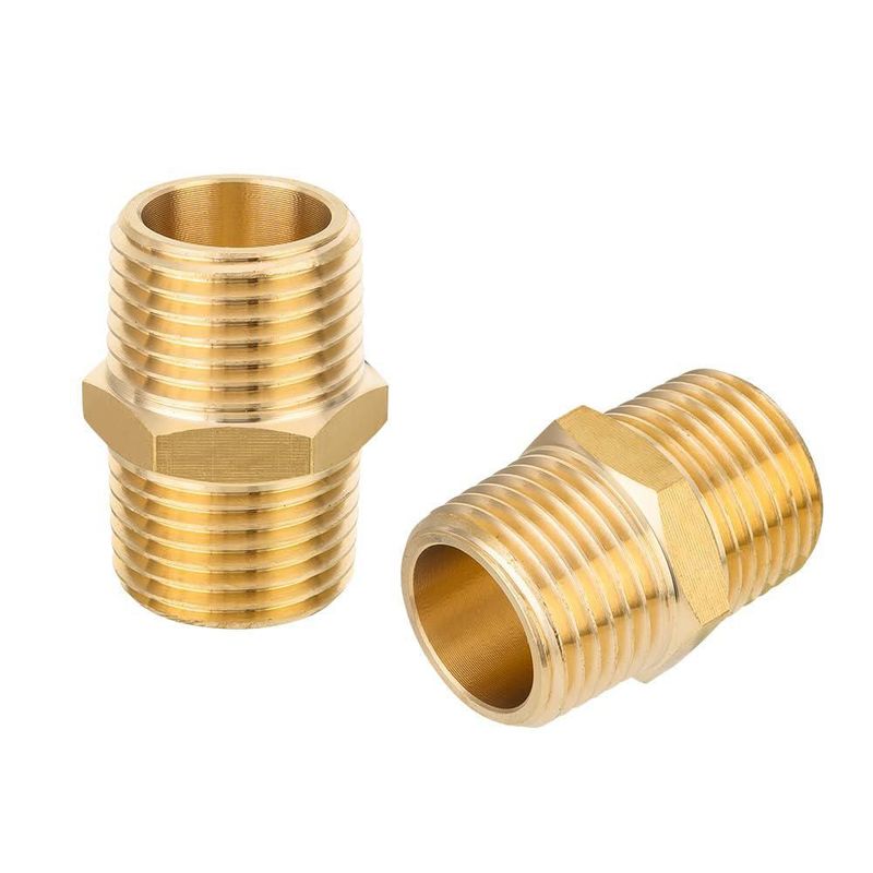 Niple hexagonal EFIELD 1/2" x 1/2" NPT macho de latón – paquete de 5