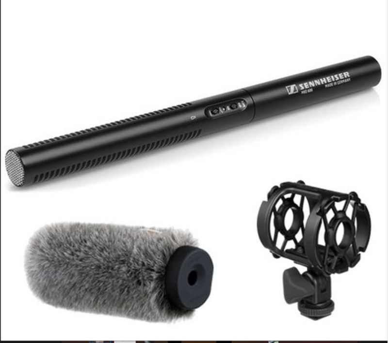 Micrófono tipo escopeta Sennheiser MKE 600 con soporte amortiguador y parabrisas