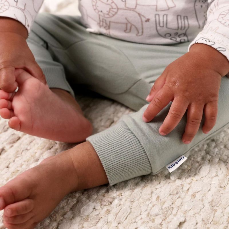 Pantalones jogger Gerber para bebé niño pack de 3 talla 2T