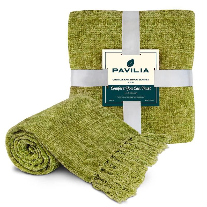 Manta PAVILIA de Chenilla 50x60 Oliva con Borlas