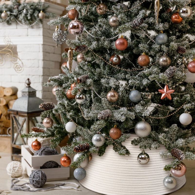 Falda de árbol ZICOTO 71 cm de cuerda de algodón color crema