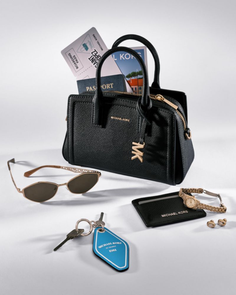 Bolso Michael Kors Laila de cuero plateado con relieve