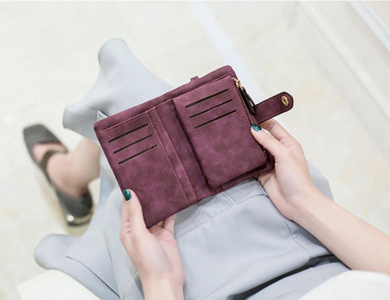 Cartera YOTOO RFID de Cuero Mediana Morada para Mujer con Correa de Muñeca