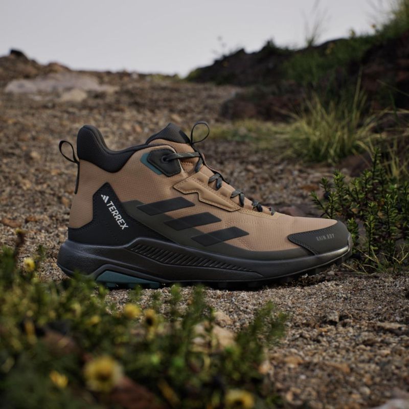 Zapatillas de senderismo adidas Terrex 9.5 Rain.RDY de caña media 390 g