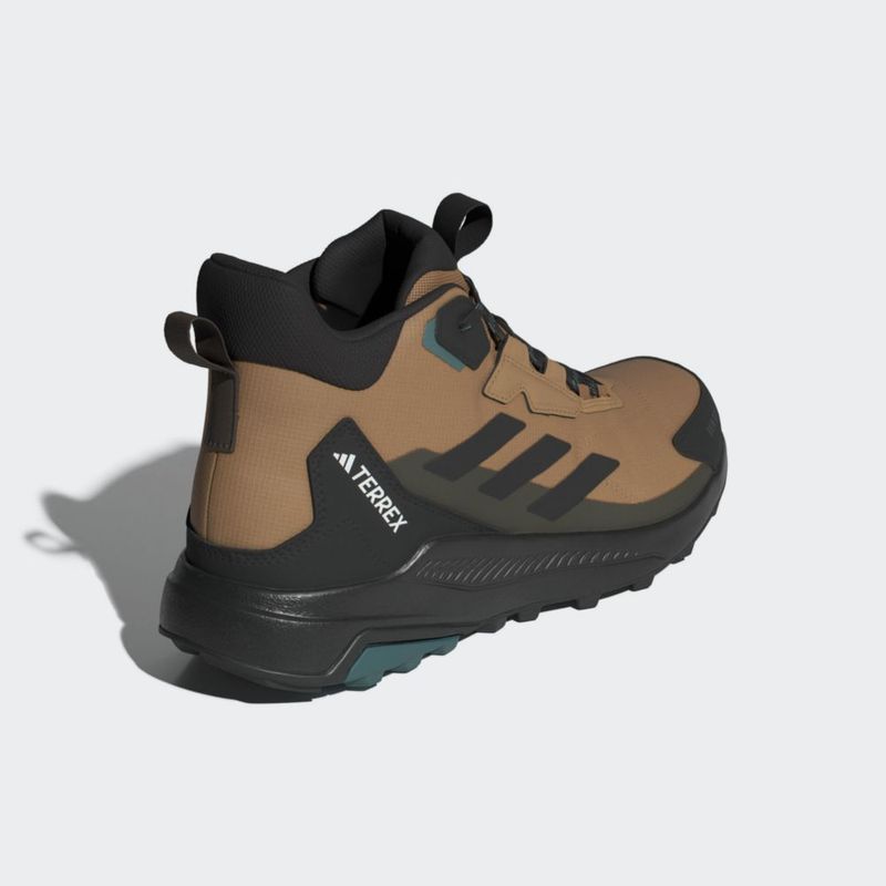 Zapatillas de senderismo adidas Terrex 9.5 Rain.RDY de caña media 390 g