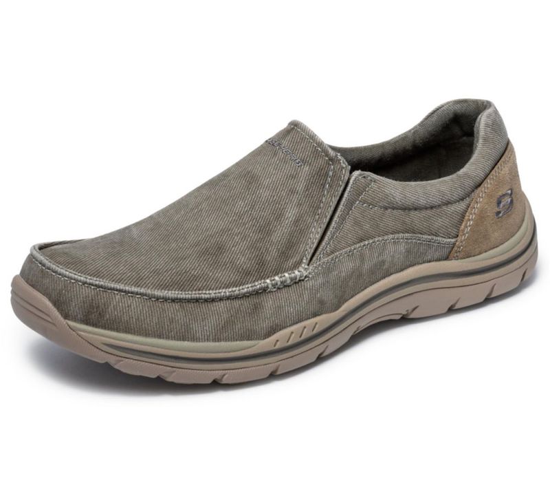 Mocasín Skechers Avillo Corte Relajado 7.5 Caqui