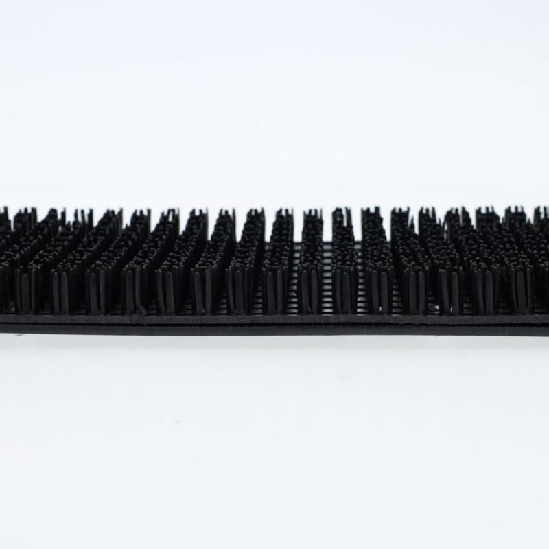 Alfombra para Escalón de Cabina RoadPro RPCF6018 Negra