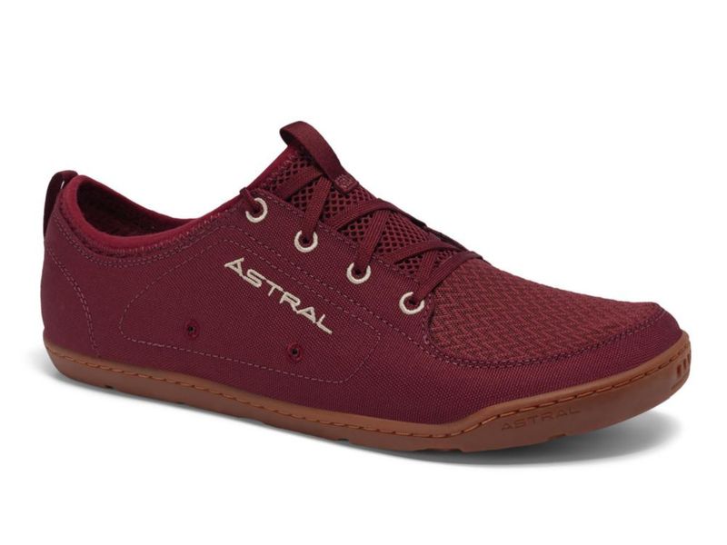 Zapatos Astral Loyak para mujer color granada talla 10