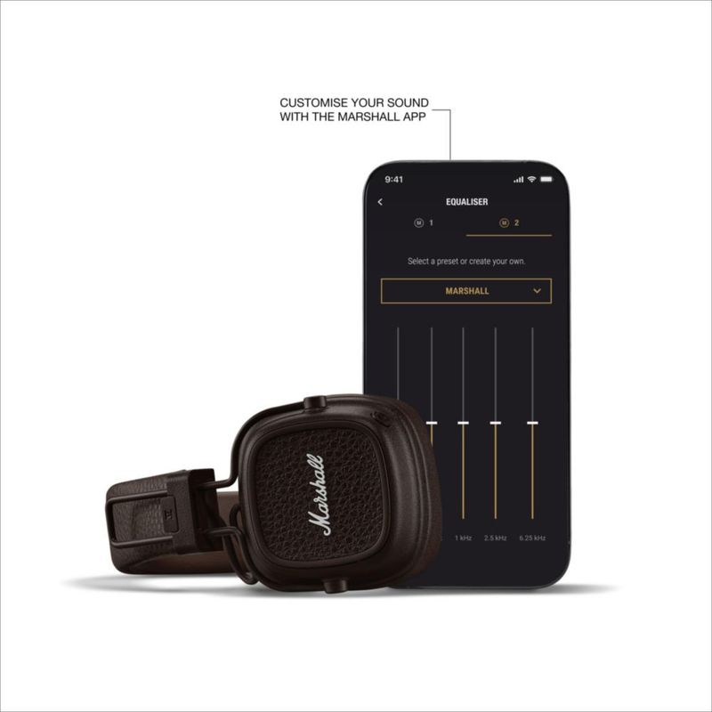 Auriculares Bluetooth Marshall Major V para uso supraaural color marrón