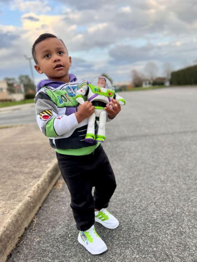 Sudadera con capucha Disney Pixar Buzz Lightyear blanca talla 6