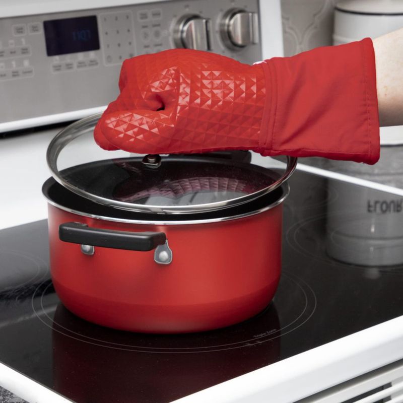 Juego de 4 piezas T-Fal: guantes de horno y agarraderas de silicona resistentes al calor 525 °F