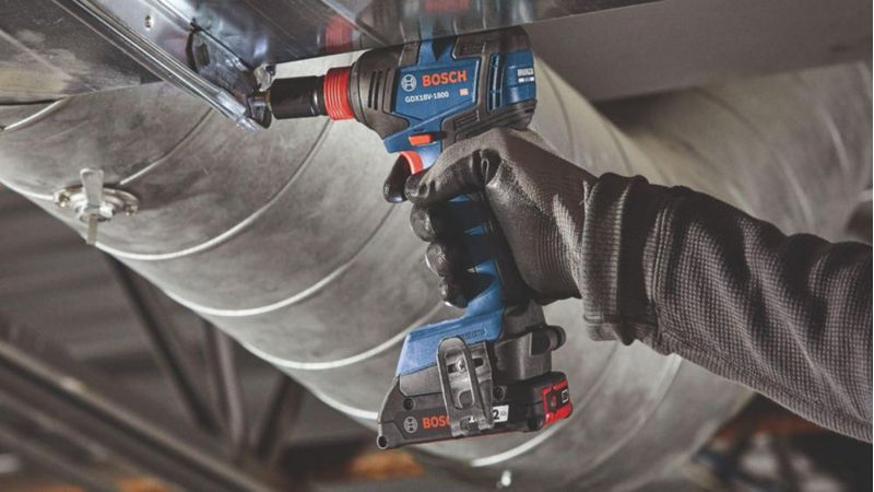 Kit combinado BOSCH GXL18V-240B22 18 V 2 herramientas con taladro percutor y destornillador