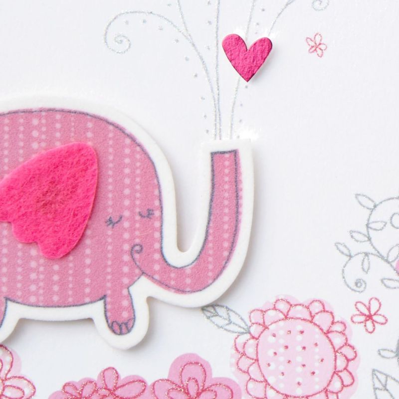 Tarjeta de Baby Shower Hallmark con Elefante Rosa para Niña