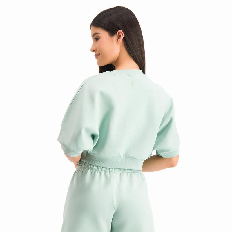 Playera skechers crop oversize verde para mujer awx075ltgr