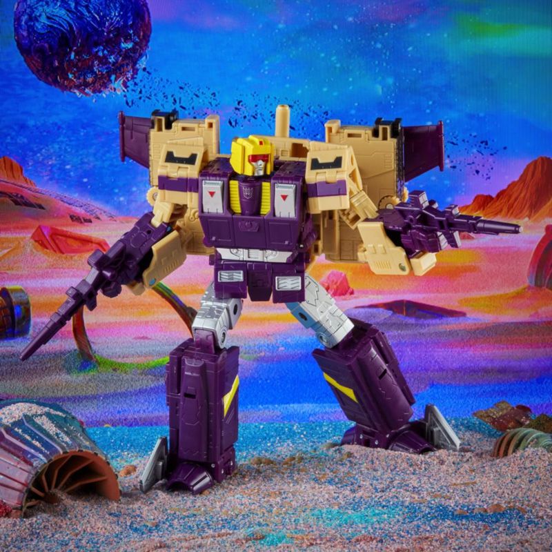Transformers Toys Generations Legacy Series Leader Blitzwing Triple