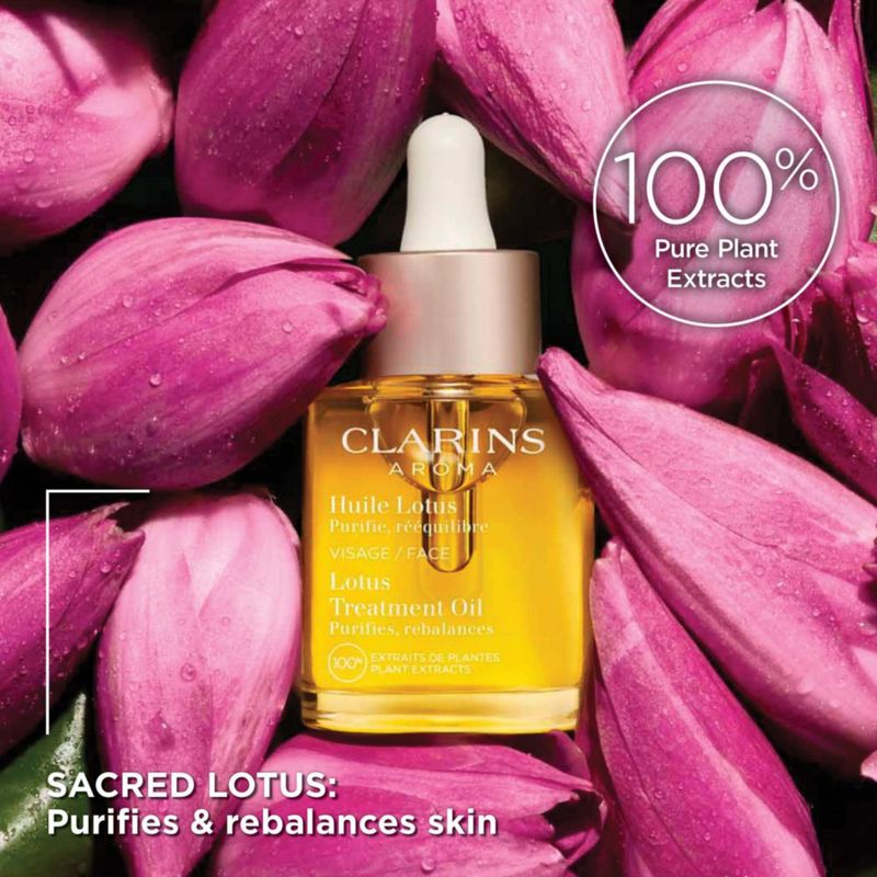 Tratamiento de aceite facial Clarins Lotus hidrata tonifica y equilibra